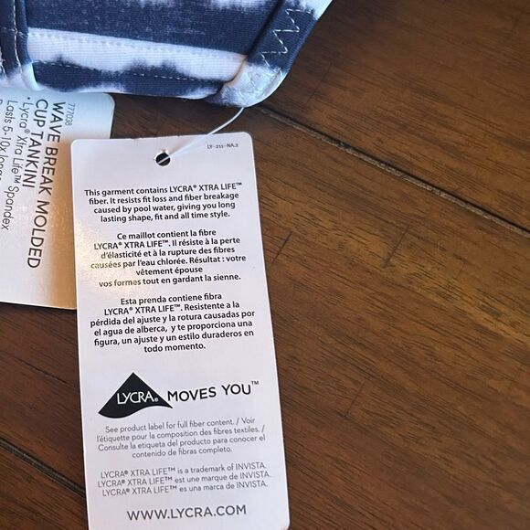 Athleta Wave Break Blue/white Molded Cup Tankini Top Size XS NEW - Picture 9 of 12